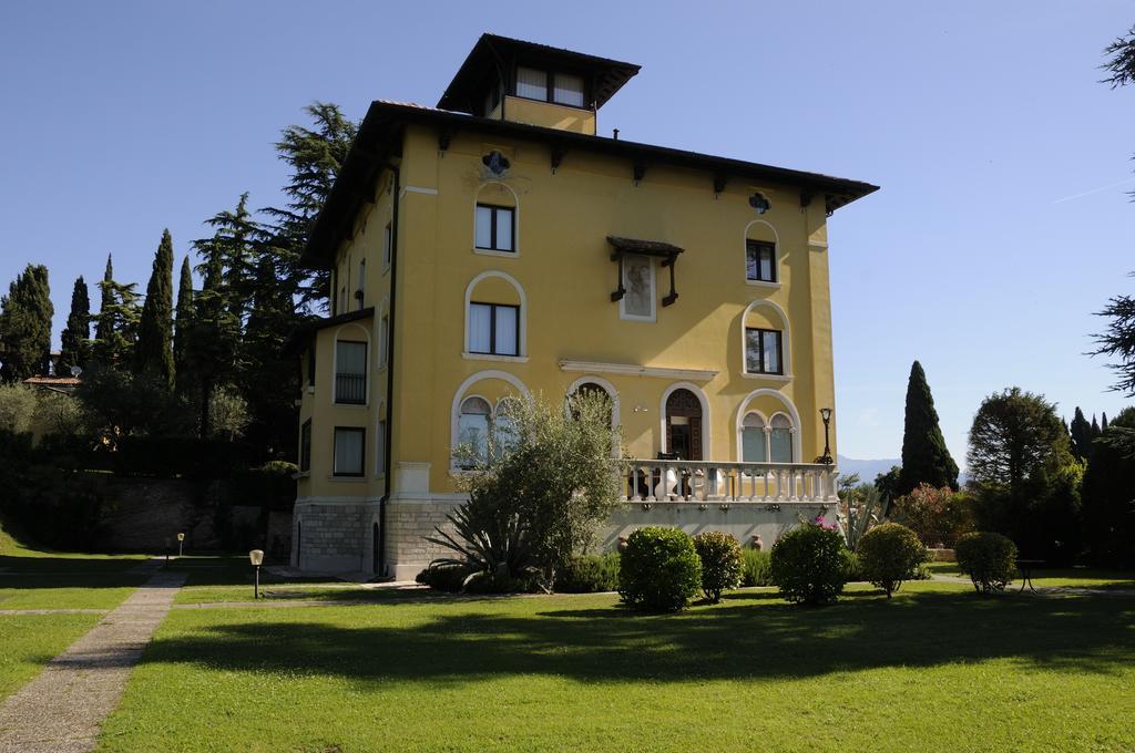 Villa Callas 16 ซีร์มิโอเน ภายนอก รูปภาพ